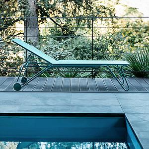 Bain de soleil HARRY Fermob stereo gris argile