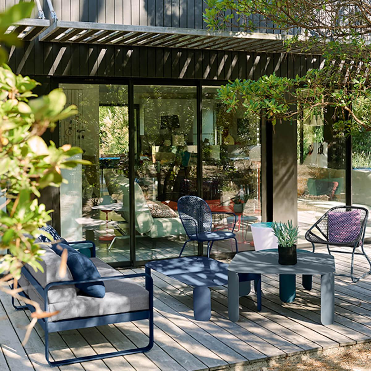 Canapé de jardin 2 places BELLEVIE Fermob bleu acapulco-gris graphite