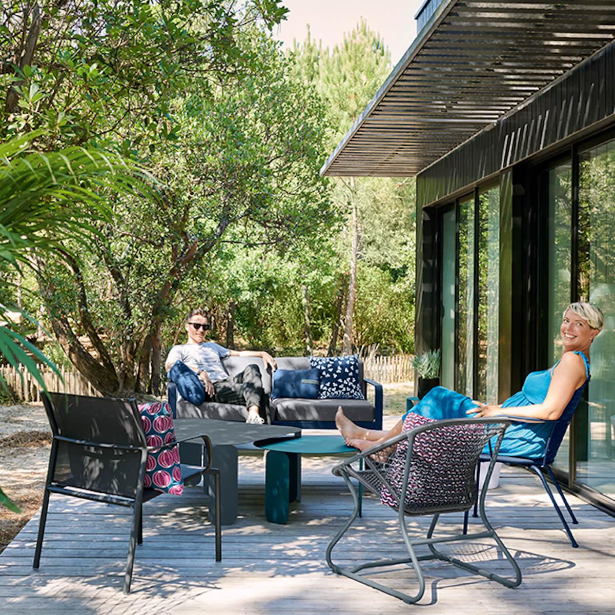 Canapé de jardin 2 places BELLEVIE Fermob muscade-gris graphite