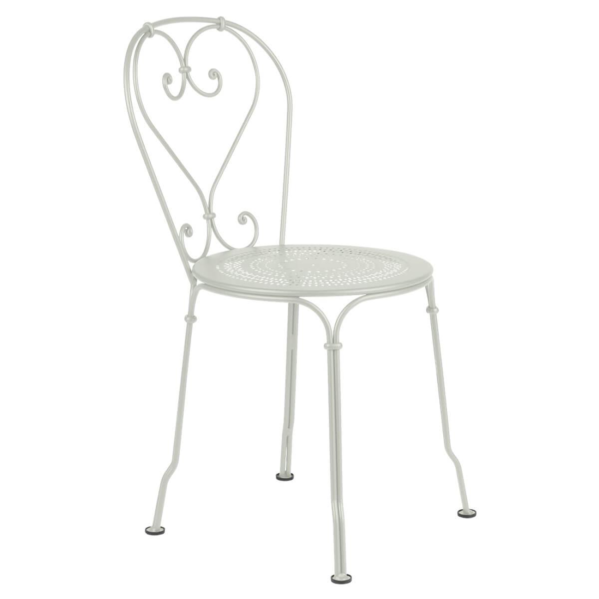 Chaise 1900 Fermob gris argile