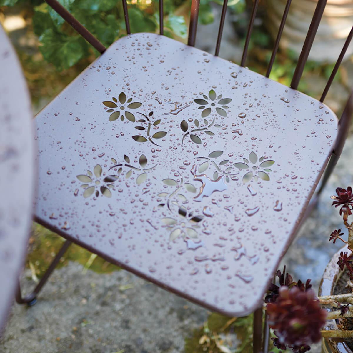 Chaise Bridge perforé FLOWER Fermob menthe glaciale