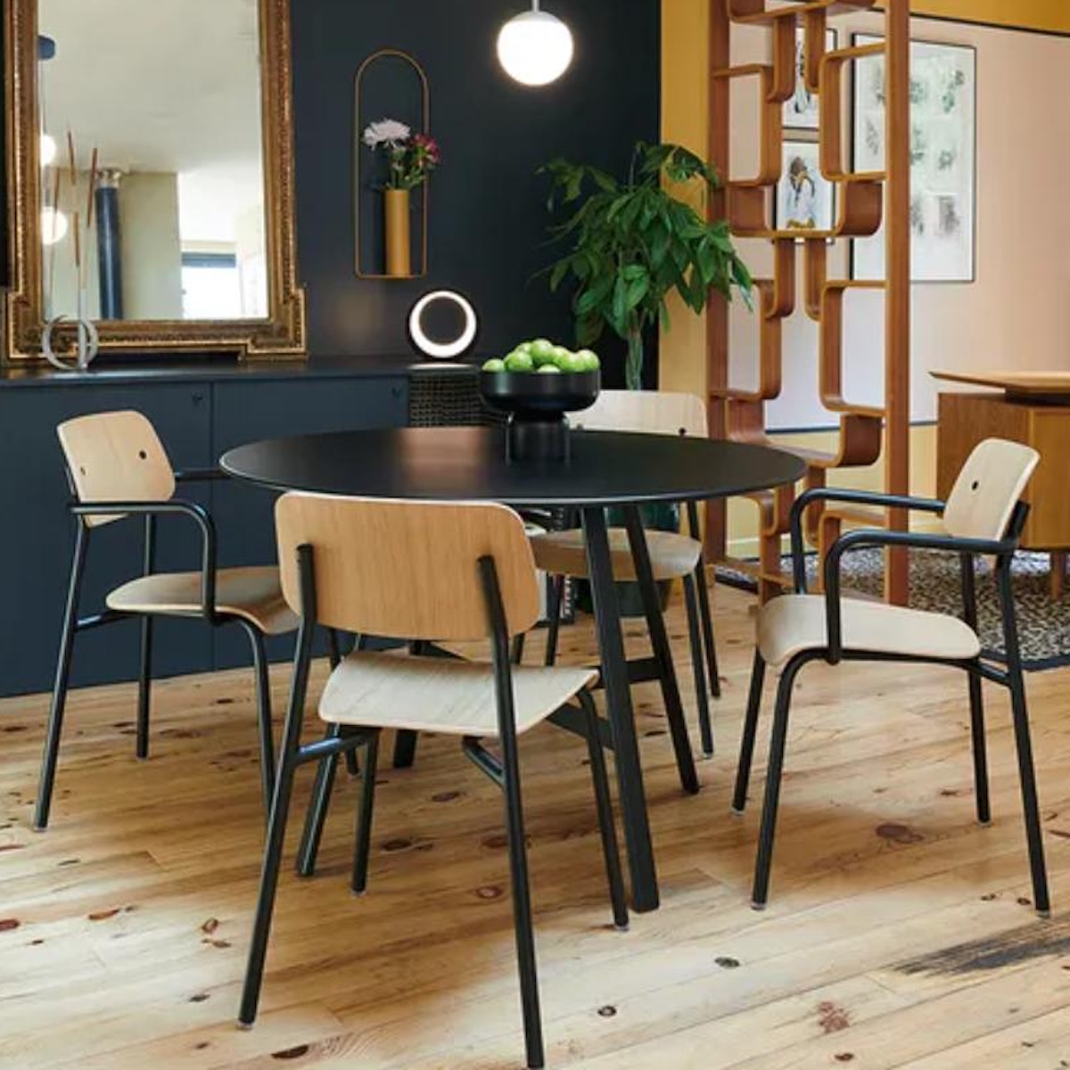 Chaise chêne STUDIE Fermob Indoor tilleul