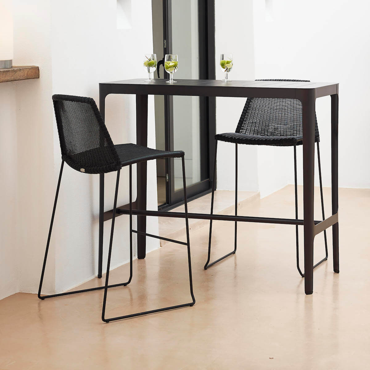 Chaise de bar BREEZE Cane-line noir