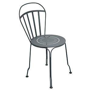 Chaise LOUVRE Fermob gris orage