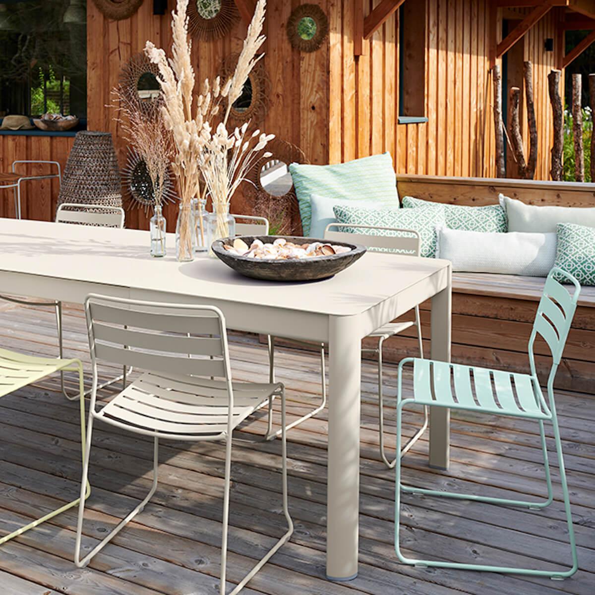 Chaise SURPRISING Fermob gris argile