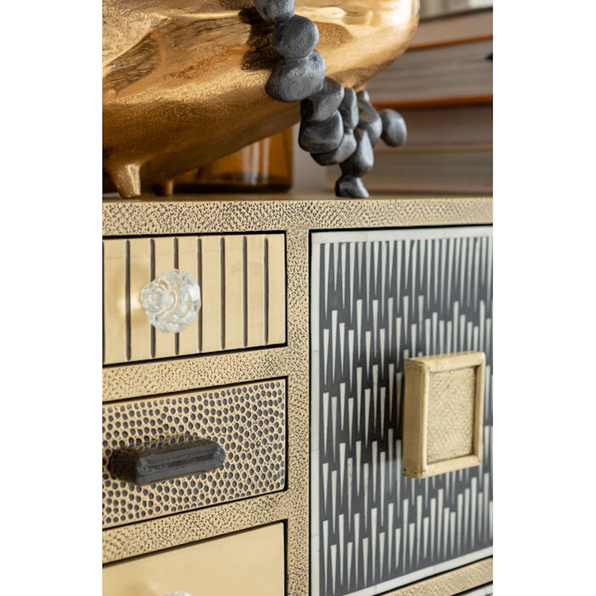 Commode haute 13 tiroirs CHALET Kare Design doré