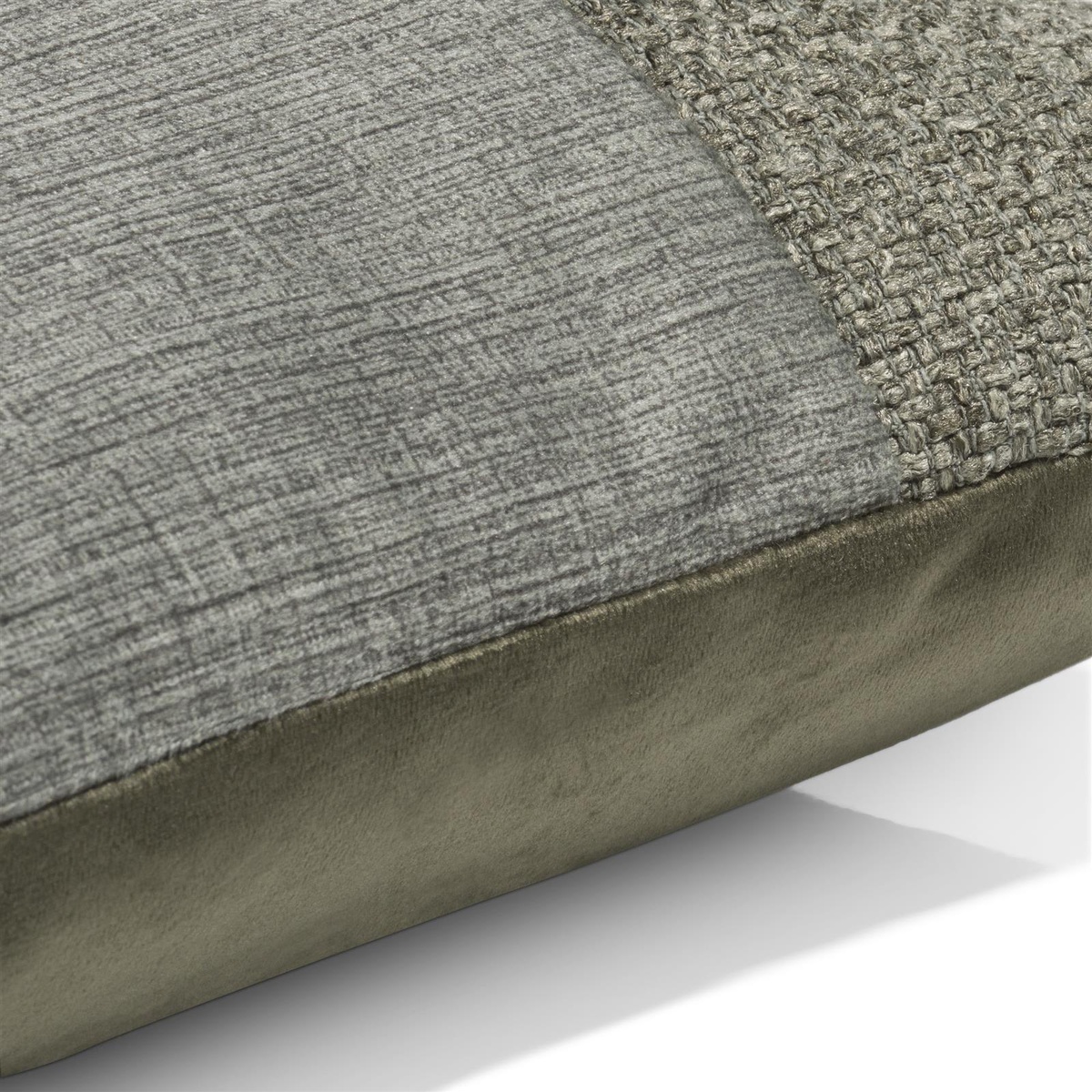 Coussin 30x50cm SKARLET Coco Maison Olive