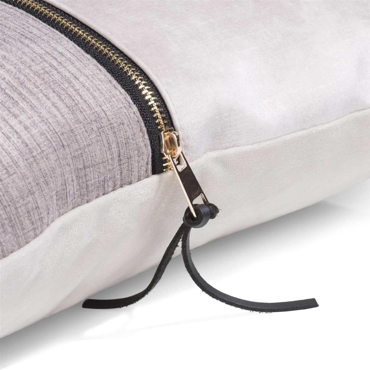 Coussin 45x45cm SOFIA Coco Maison beige
