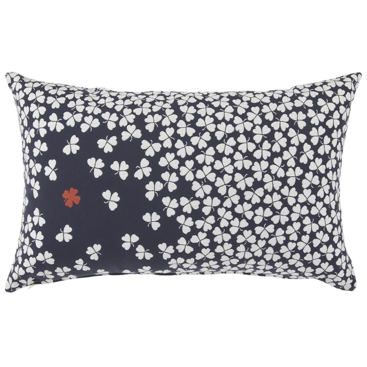 Coussin 68x44cm TREFLE Fermob bleu abysse