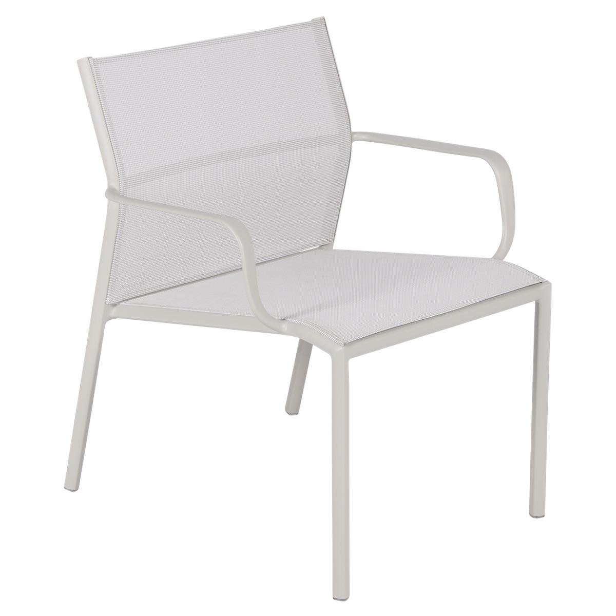 Fauteuil bas CADIZ Fermob gris argile stereo