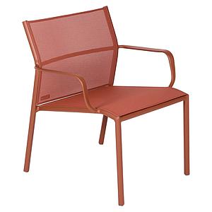 Fauteuil bas CADIZ Fermob rouge ocre stereo