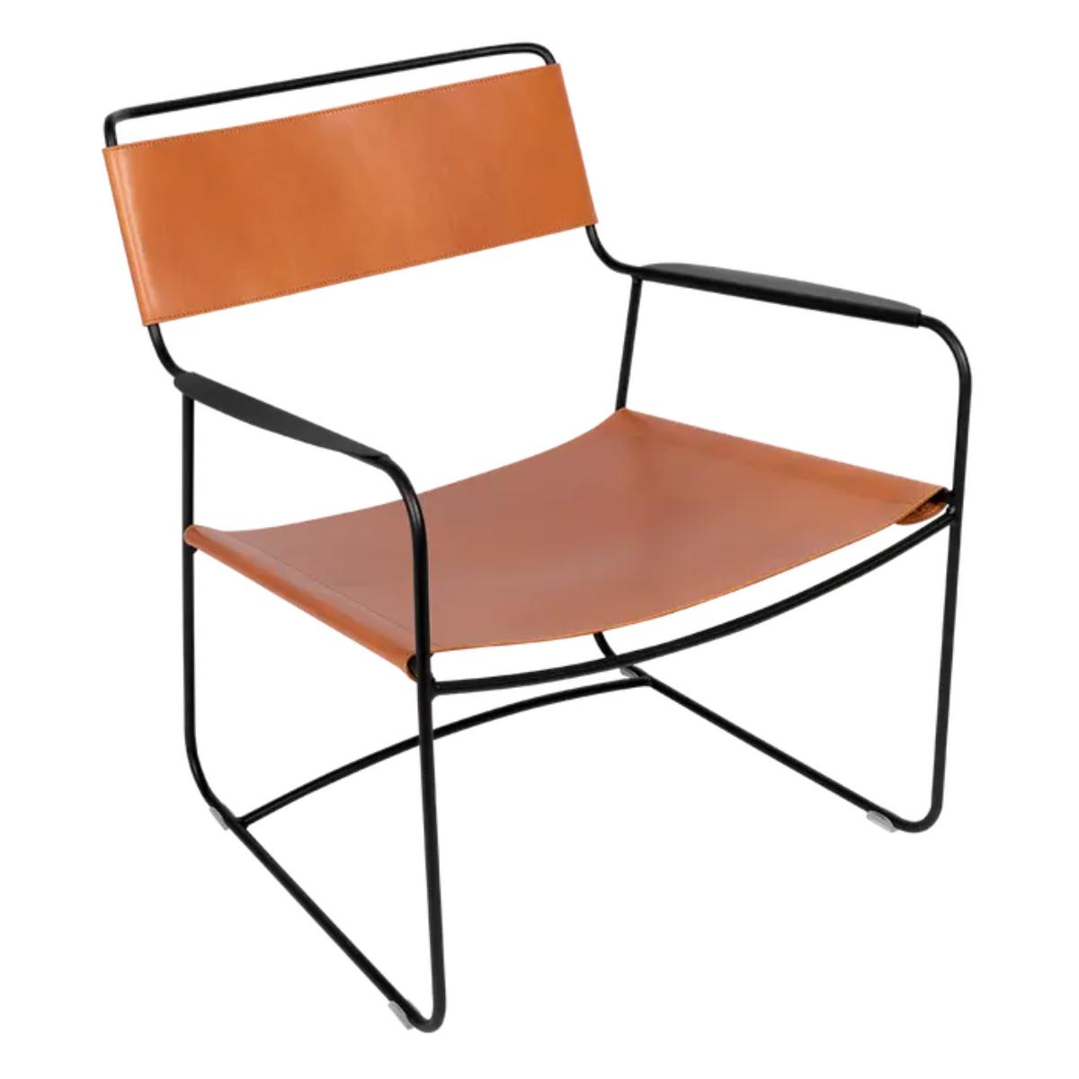 Fauteuil bas cuir SURPRISING Fermob Indoor réglisse