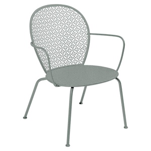 Fauteuil bas LORETTE Fermob gris lapilli