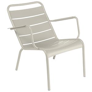 Fauteuil bas LUXEMBOURG Fermob gris argile