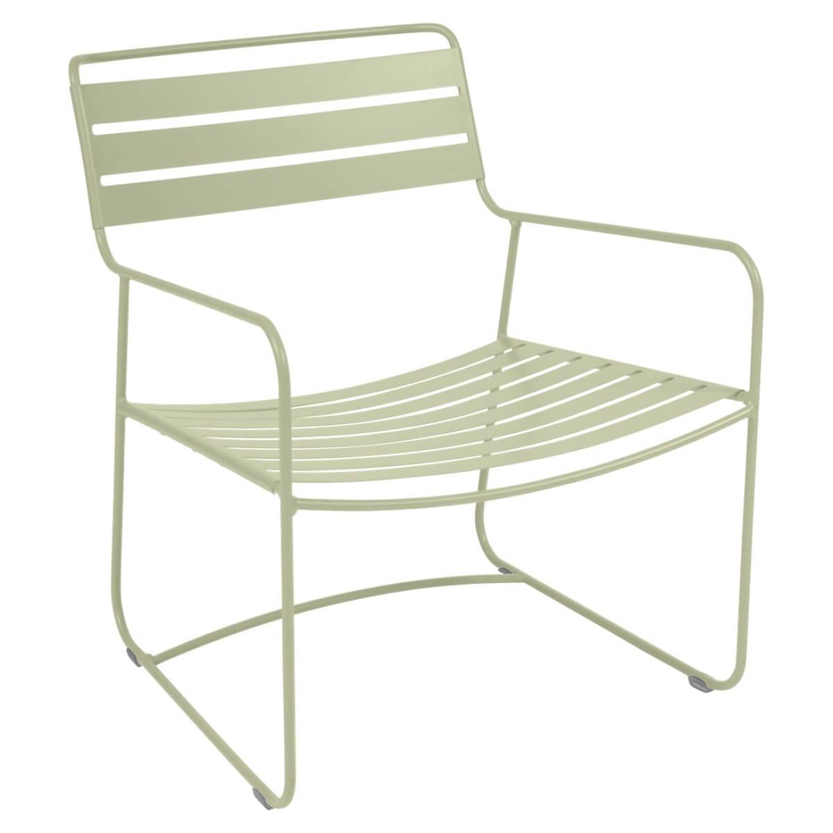 Fauteuil bas SURPRISING Fermob Vert tilleul