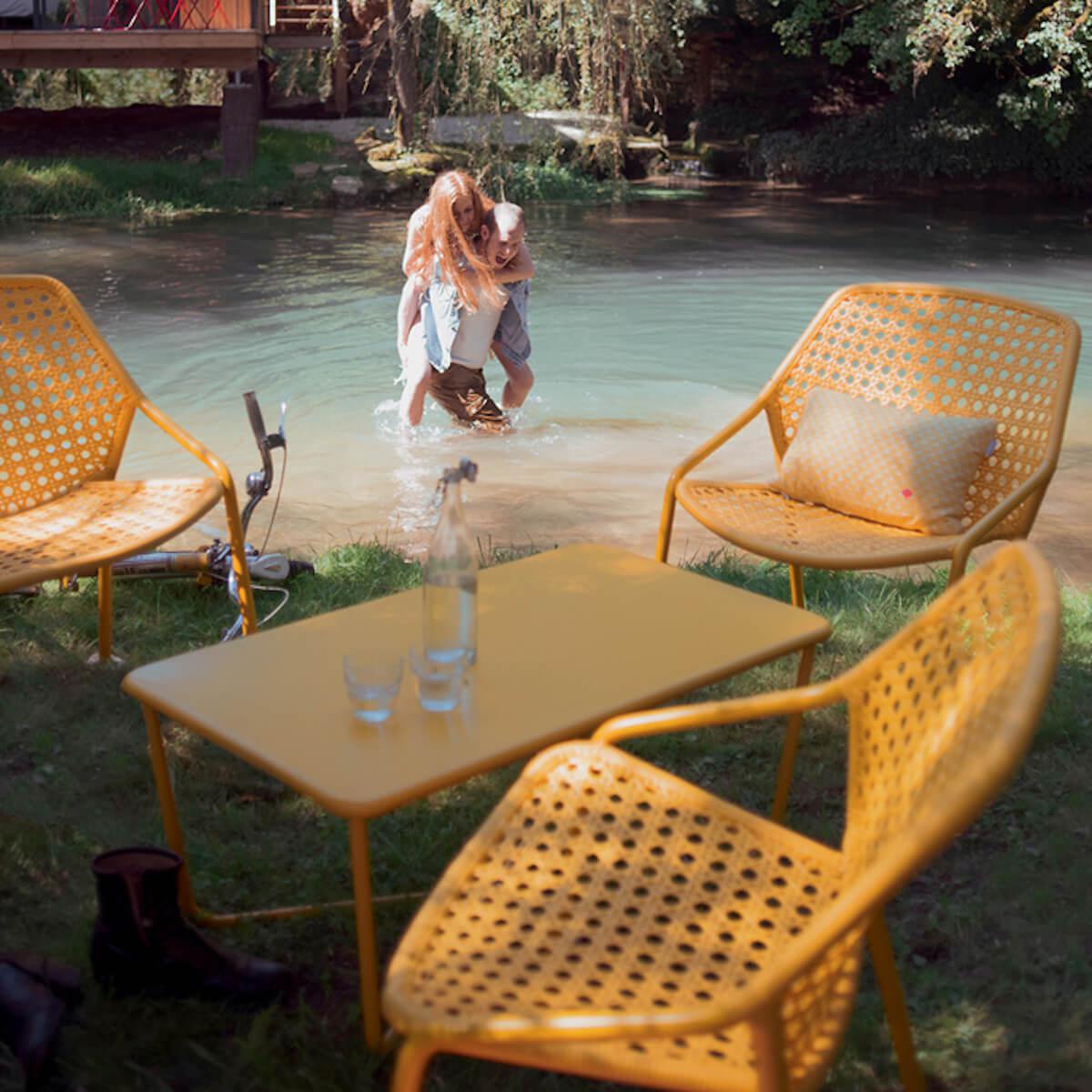 Fauteuil CROISETTE Fermob jaune miel