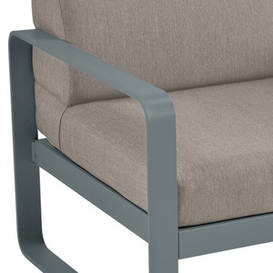 Fauteuil de jardin BELLEVIE Fermob gris orage-taupe grisé