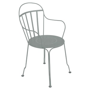 Fauteuil LOUVRE Fermob gris lapilli