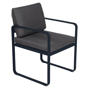 Fauteuil repas BELLEVIE Fermob bleu abysse-gris graphite