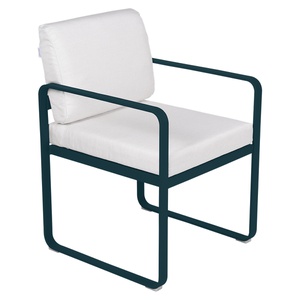 Fauteuil repas BELLEVIE Fermob bleu acapulco-blanc grisé
