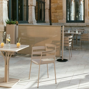 Guéridon 71x71cm plateau plein LUXEMBOURG Fermob blanc coton