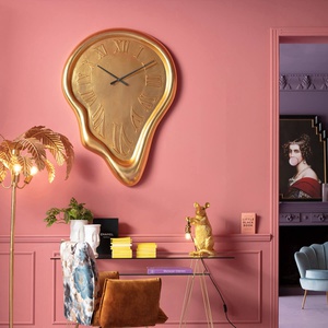 Horloge murale 92x127cm BIG DROP Kare Design doré