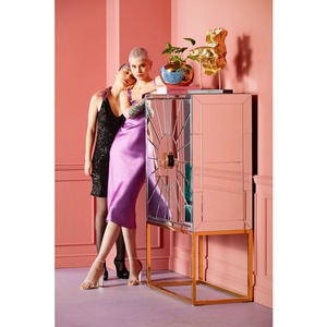 Meuble bar 91x147cm QUEEN Kare Design