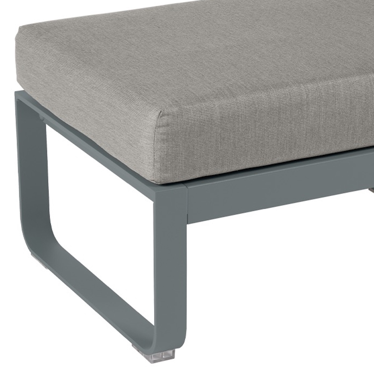 Pouf BELLEVIE Fermob gris orage-taupe grisé