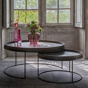 Set 2 tables d'appoint rond L-XL TRAY Ethnicraft