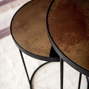 Set table d’appoint ronde NESTING Ethnicraft Bronze copper