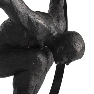 Statue 58cm CIRCLE HOMME Coco Maison