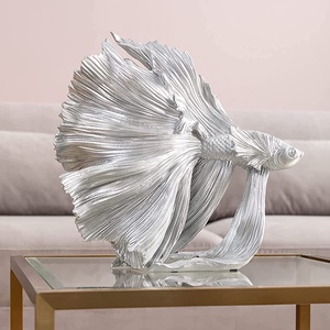 Statue décorative 37cm BETTA FISCH SILVER Kare Design