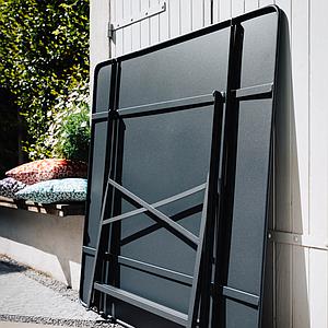 Table 128x128cm CARGO Fermob vert cèdre