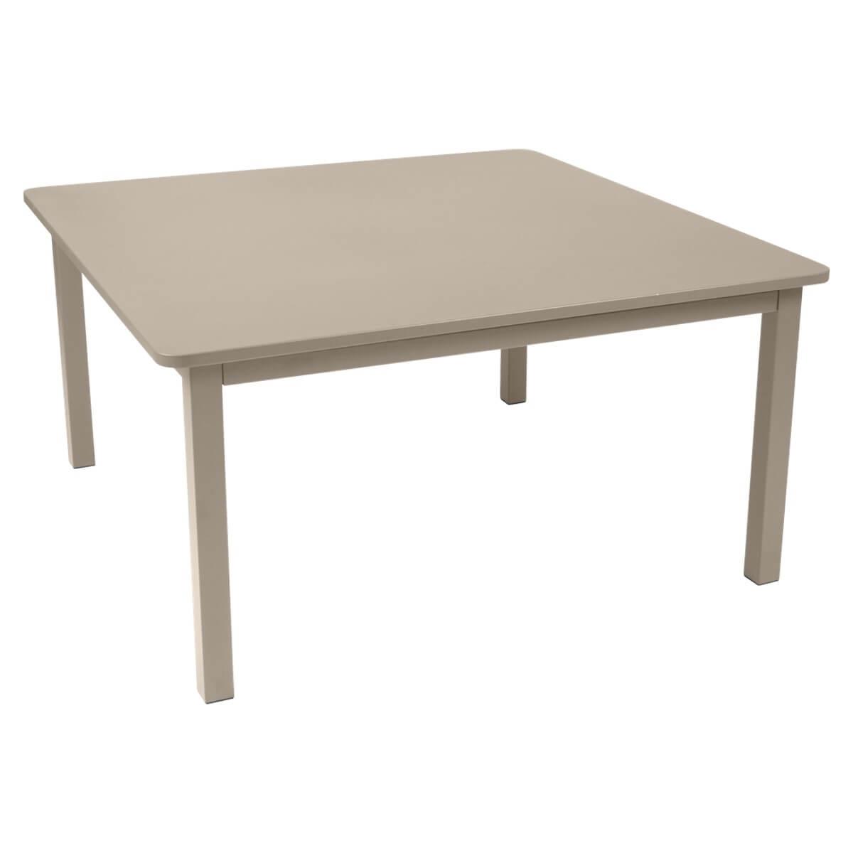 Table 143x143cm CRAFT Fermob brun muscade