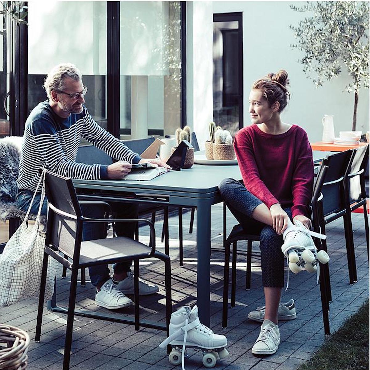 Table 2 rallonges 100x300cm BIARRITZ Fermob gris argile