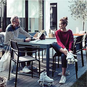 Table 2 rallonges 100x300cm BIARRITZ Fermob rose praline