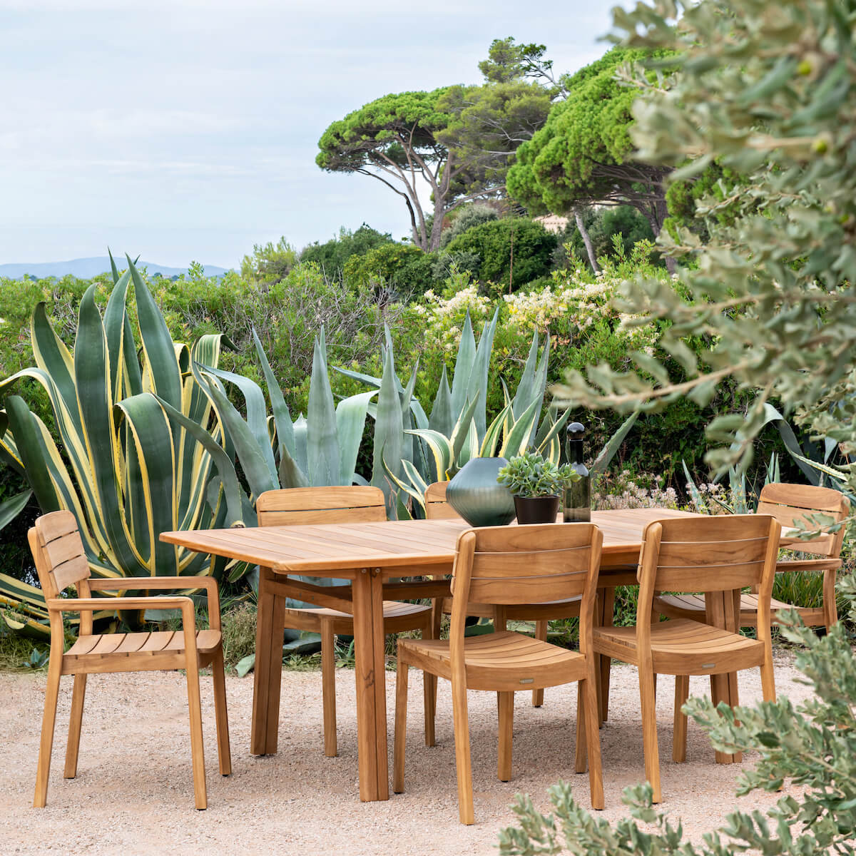 Table 200x105cm LODGE Vlaemynck teck naturel