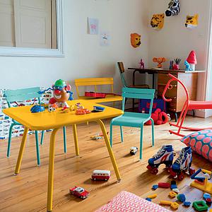 Table 57x57cm LUXEMBOURG KIDS Fermob rouge ocre
