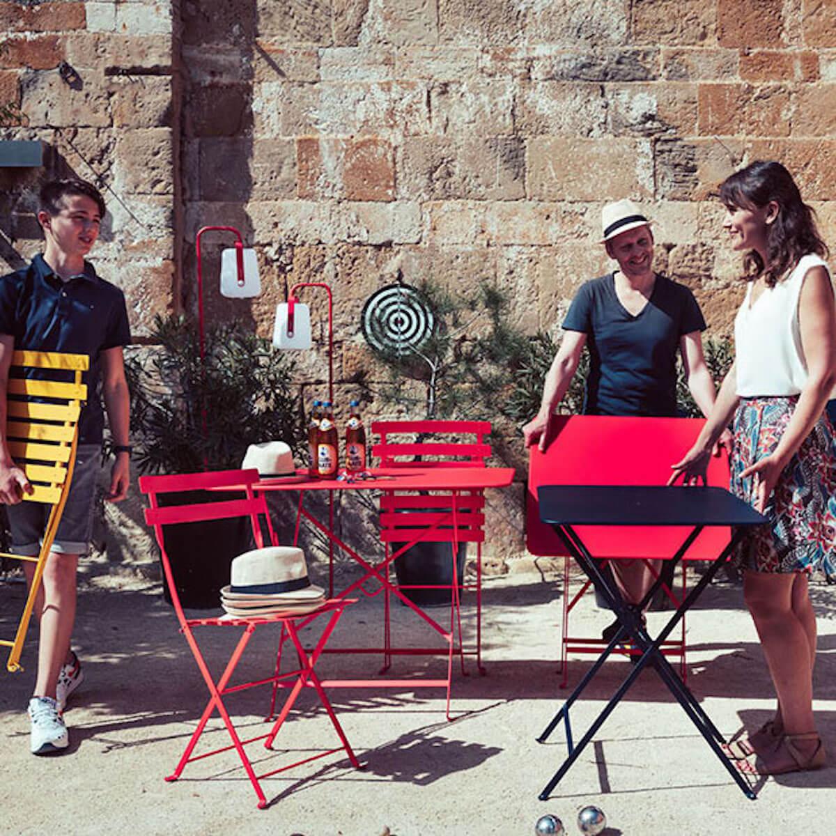 Table 71x71cm BISTRO Fermob brun Muscade