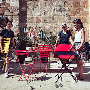 Table 97x57cm BISTRO Fermob rouge piment