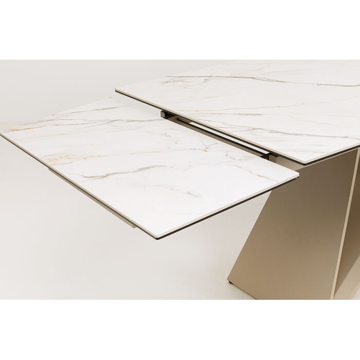 Table à rallonges 180(40+40)x90cm NELLY Kare Design greige