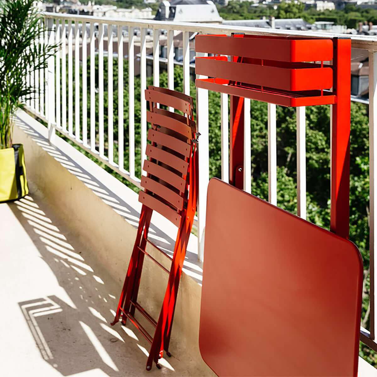 Table balcon BISTRO Fermob rouge piment