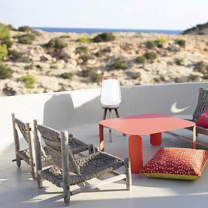 Table basse 90x90cm 42H BEBOP Fermob coquelicot