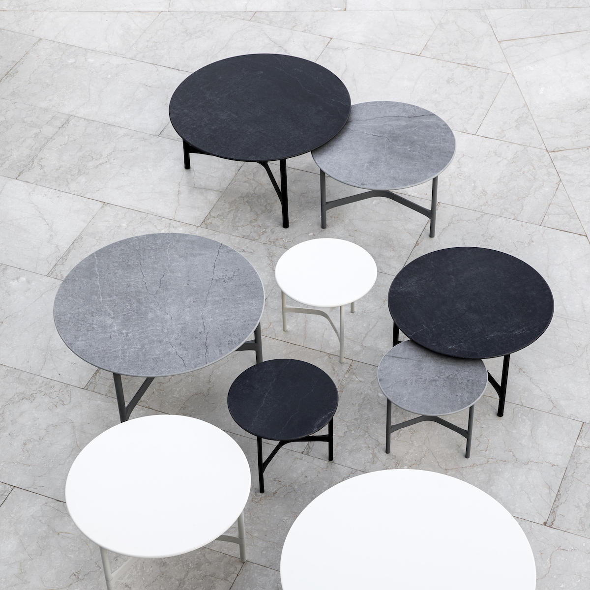 Table basse medium 70cm TWIST Cane-line gris