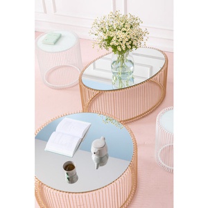 Table basse Wire Uno laiton 60x90cm Kare Design