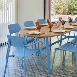 Table chêne ovale 220x95cm SO'O Fermob Indoor réglisse