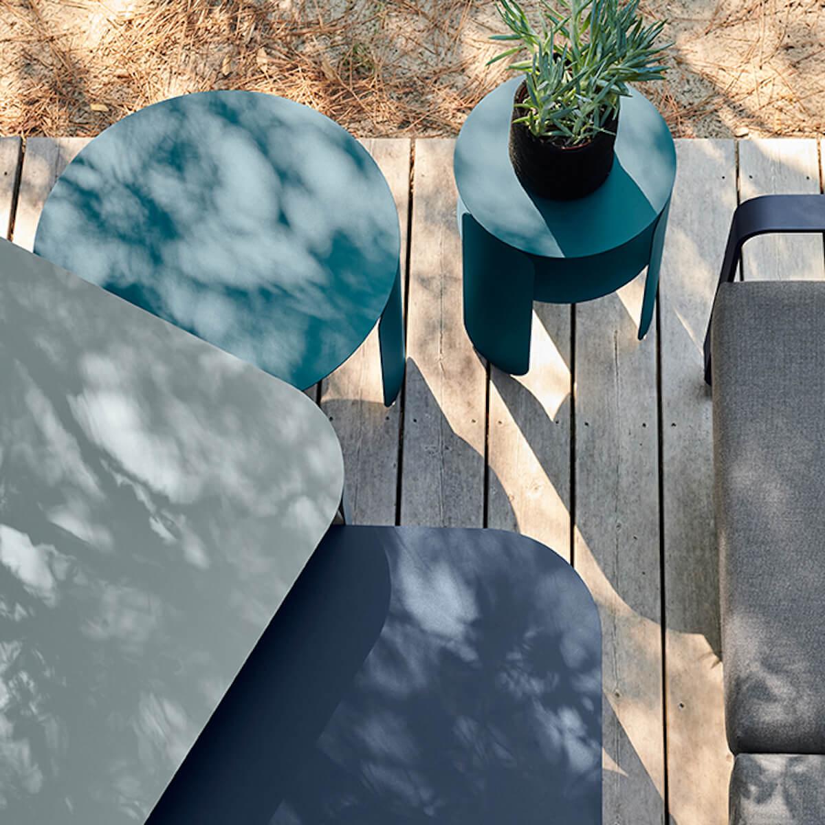 Table d’appoint 35cm BEBOP Fermob bleu abysse