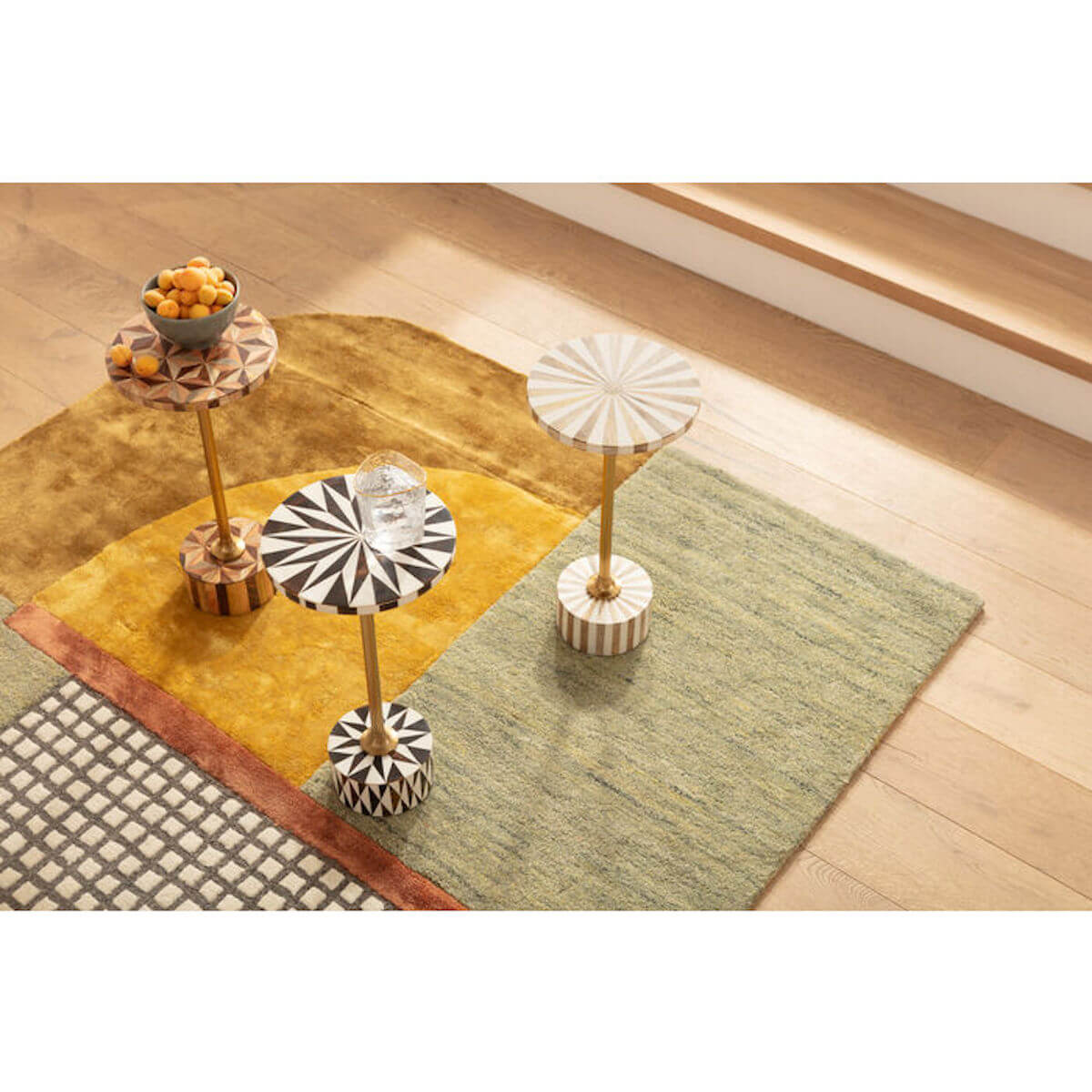 Table d'appoint DOMERO STAR Kare Design noir/blanc 25cm