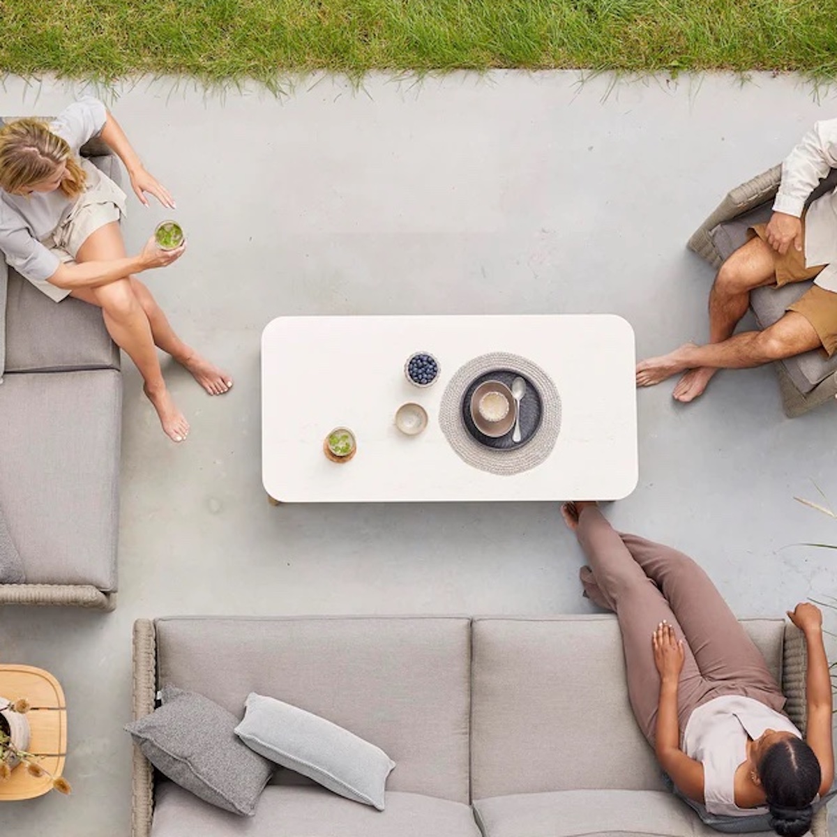 Table de salon 120x60cm ASPECT Cane-line blanc