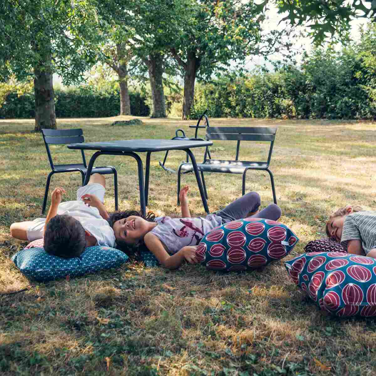 Table jardin enfant LUXEMBOURG KIDS Fermob gris argile